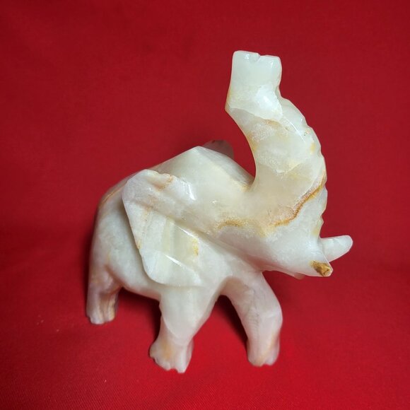 Vintage Onyx Carved Elephant Raised Trunk Sculpture Figurine - Picture 10 of 12